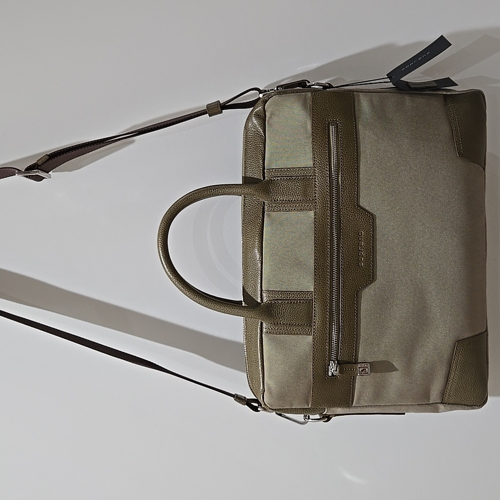 Soprano Genuine Leather Messenger Bag